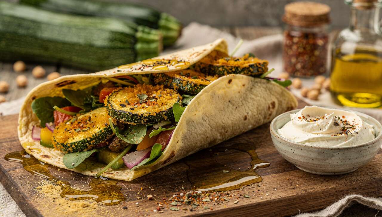 Wraps aux courgettes panées : recette healthy et savoureuse