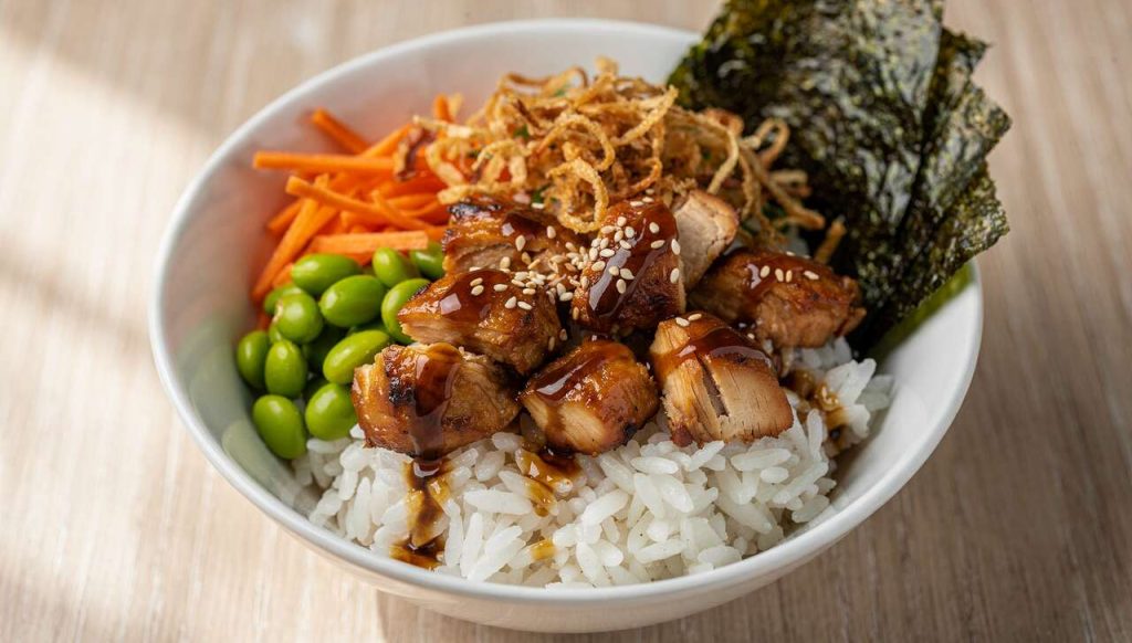 Recette du teriyaki bowl : dégustez ce plat savoureux et équilibré