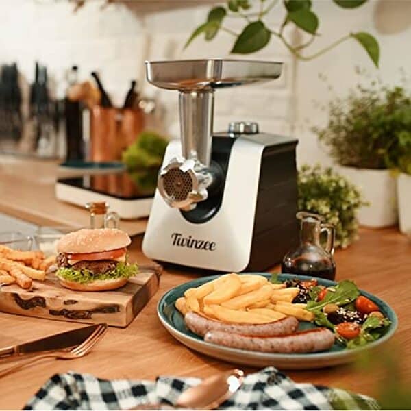 Découvrez notre analyse approfondie du hachoir électrique Twinzee 1500W : un appareil puissant et polyvalent idéal pour votre cuisine quotidienne.