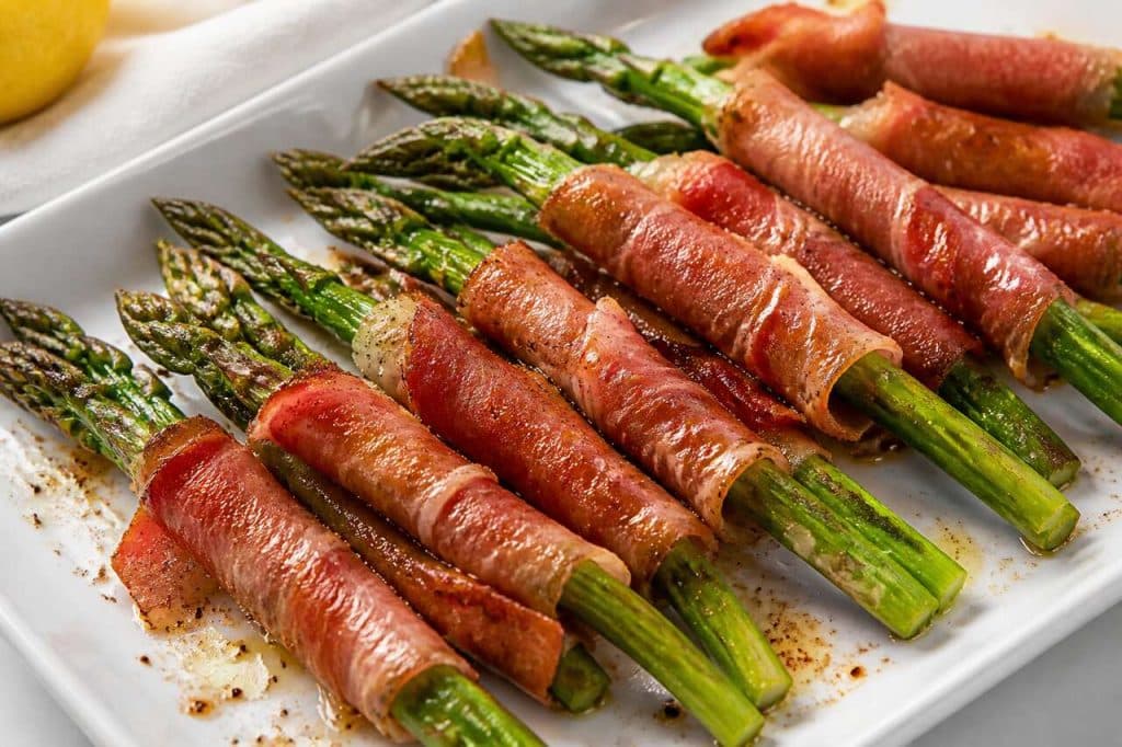 Recette BBQ : asperges grillées au jambon sec